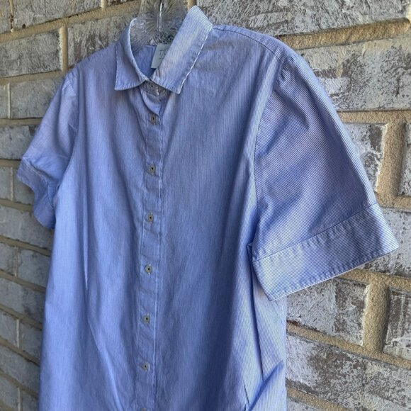 HD in Paris Short Sleeve Button Up Collared Striped Blue/White Shirt Size 0 - Picture 6 of 8